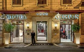 Hotel Ariston  4*